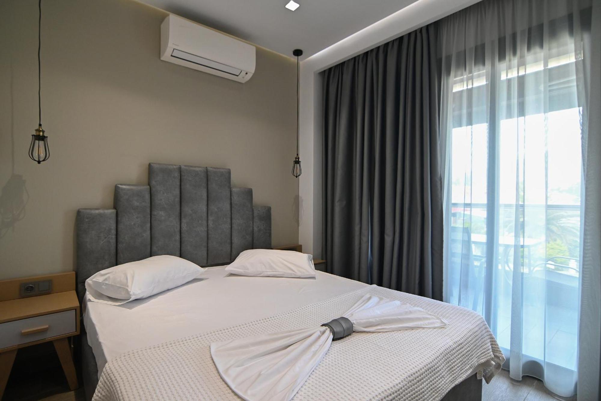Amalia Rooms Sea View Vrasná Exterior foto